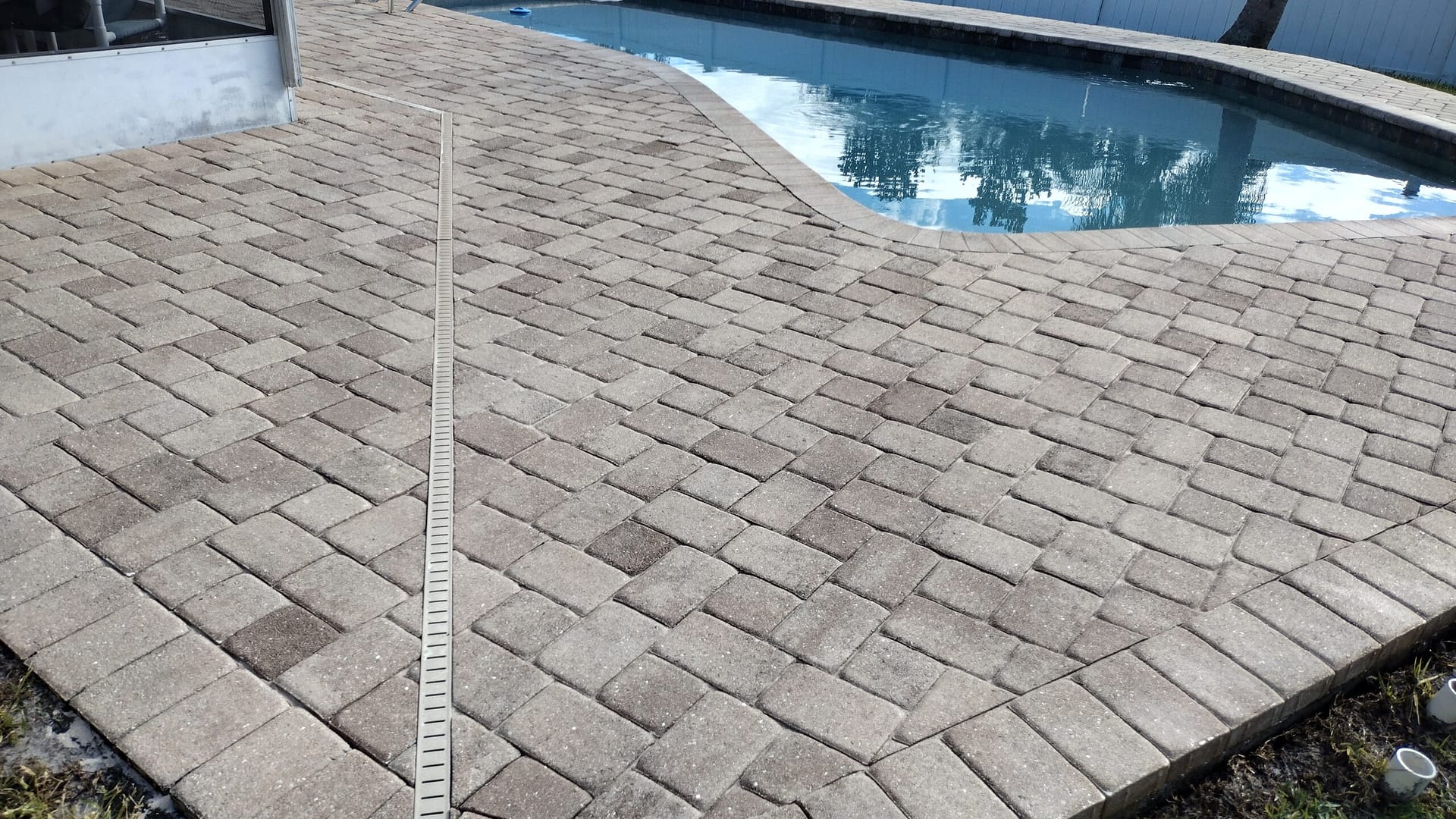 Paver Pool Sealing After